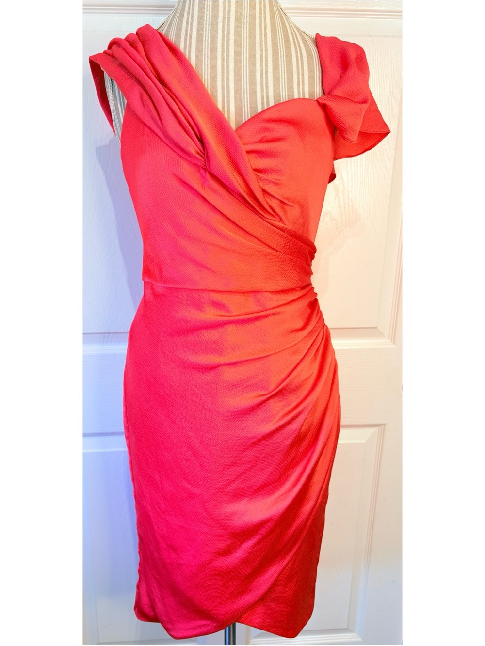 Theia Daniela Coral Cocktail Dress Size 8